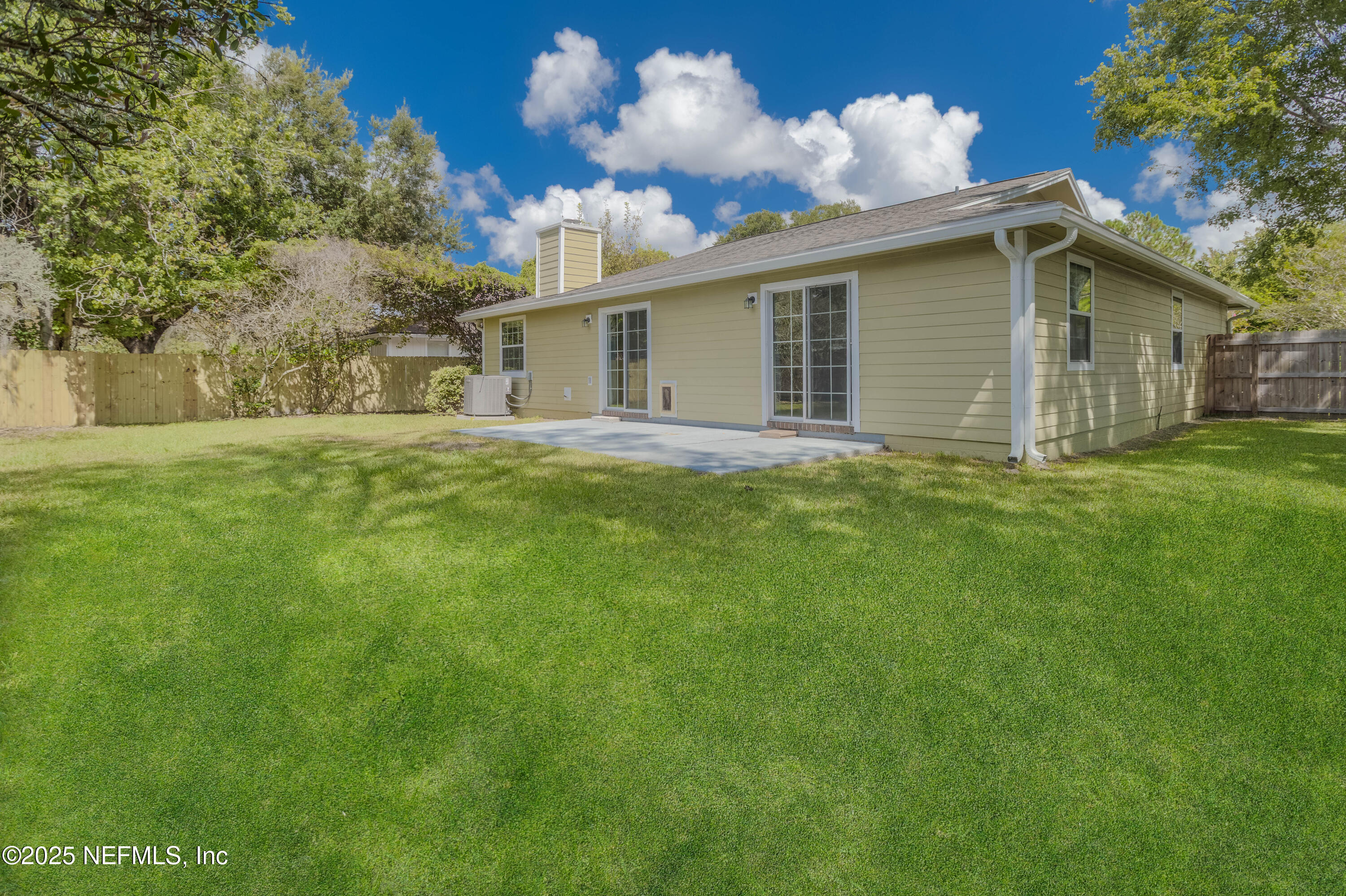 10876 HORSE TRACK Drive E