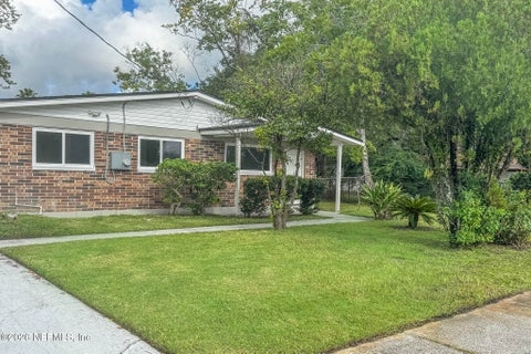 Photo of 9430 NORFOLK Boulevard, Jacksonville, FL 32208 (MLS # 2166724)