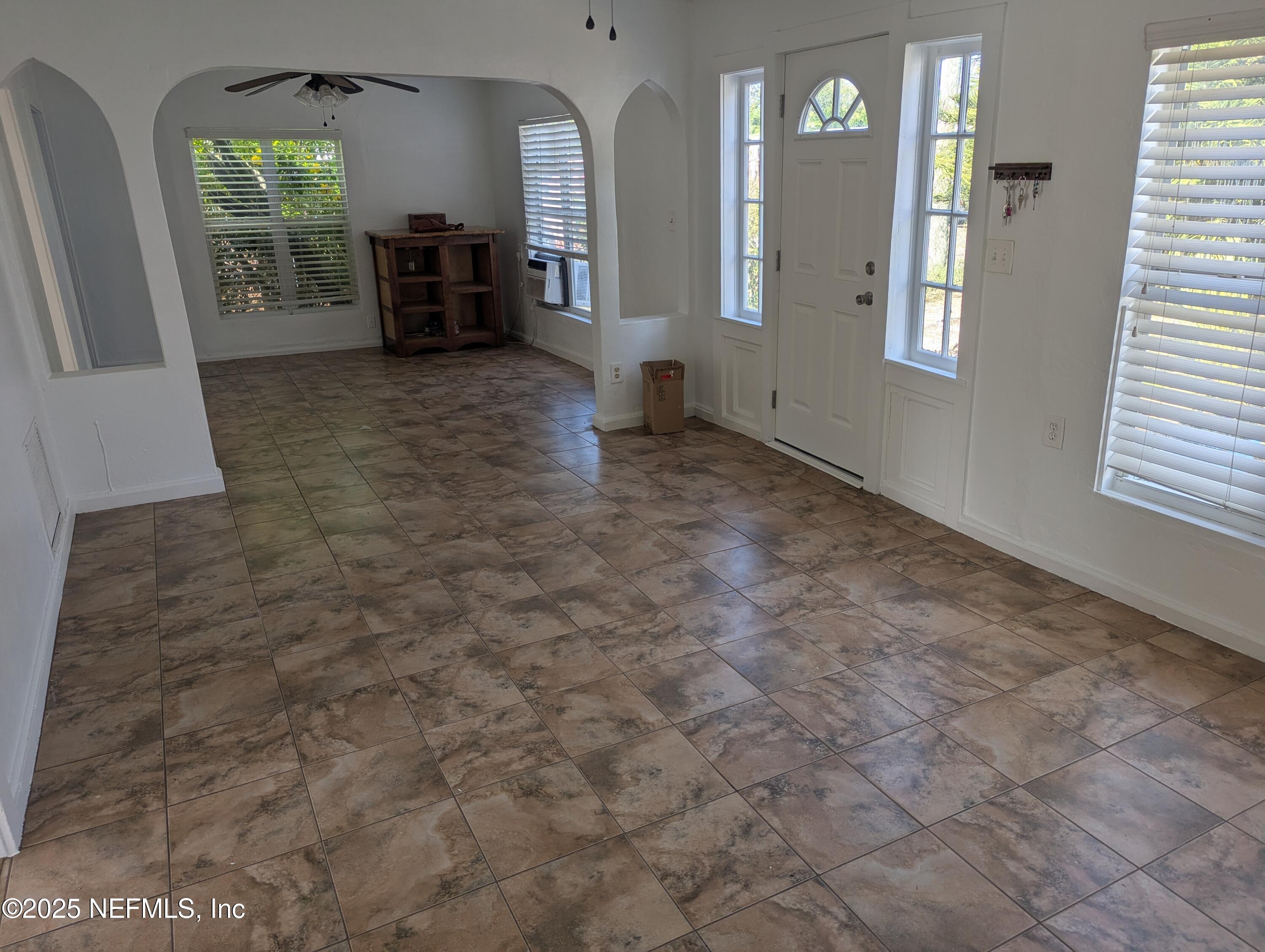 544 WESTMORELAND Road