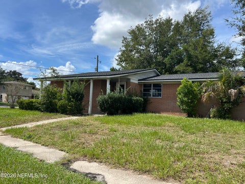 Photo of 5820 PORSCHE Road, Jacksonville, FL 32244 (MLS # 2163947)