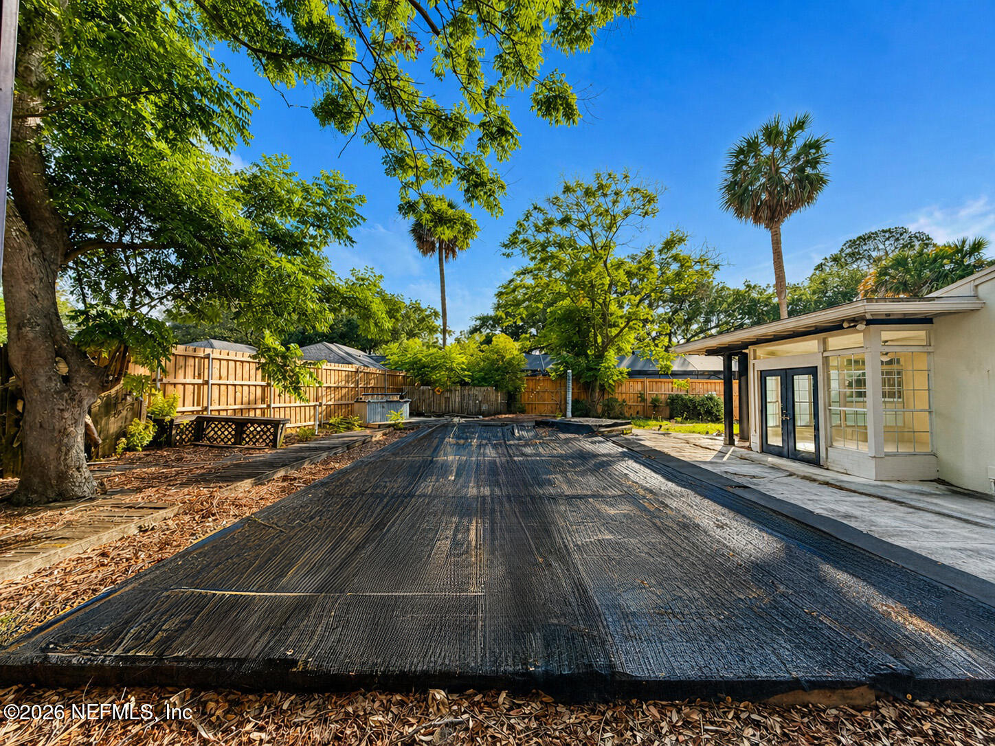 1122 MARCO Place