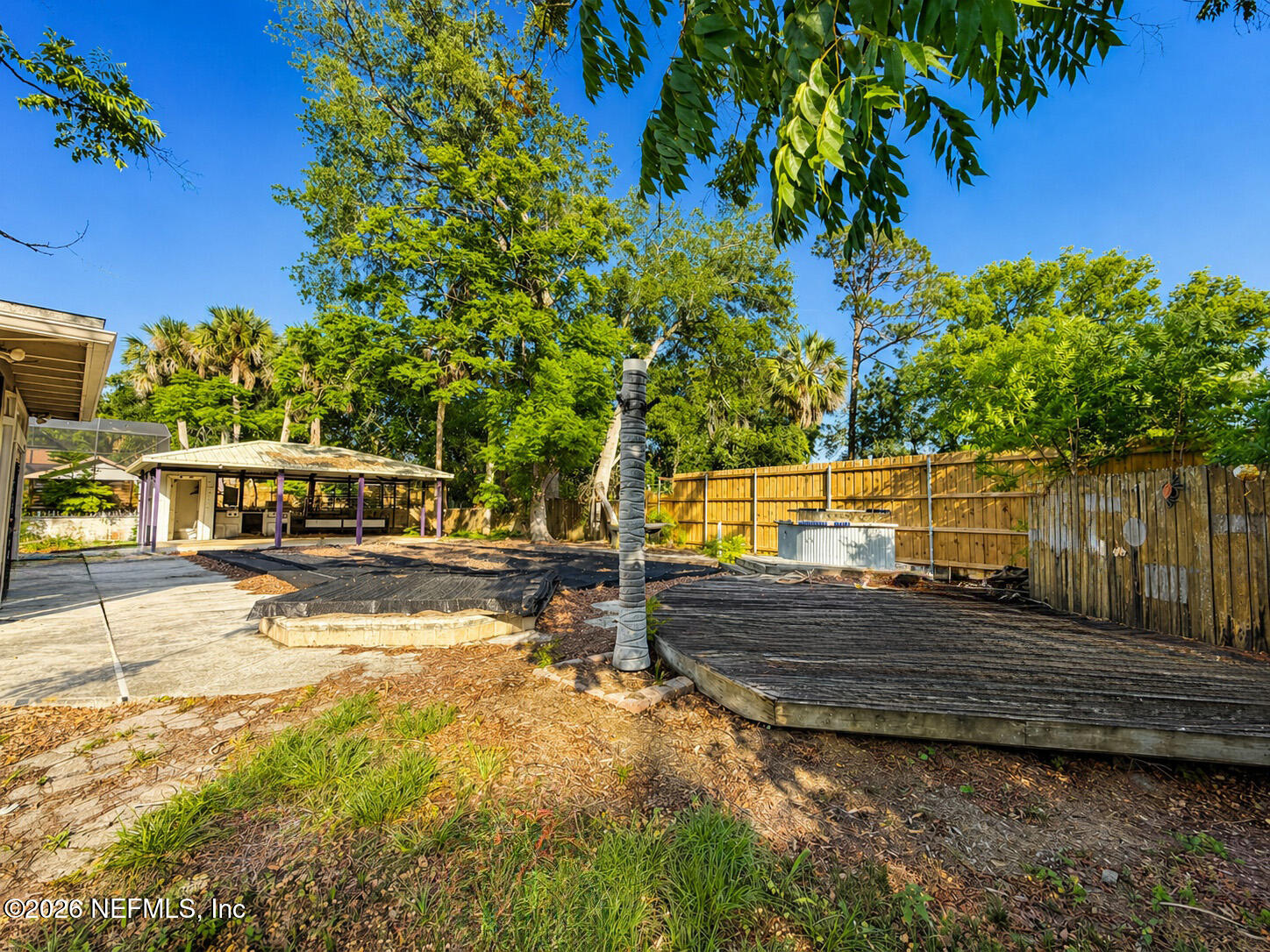 1122 MARCO Place