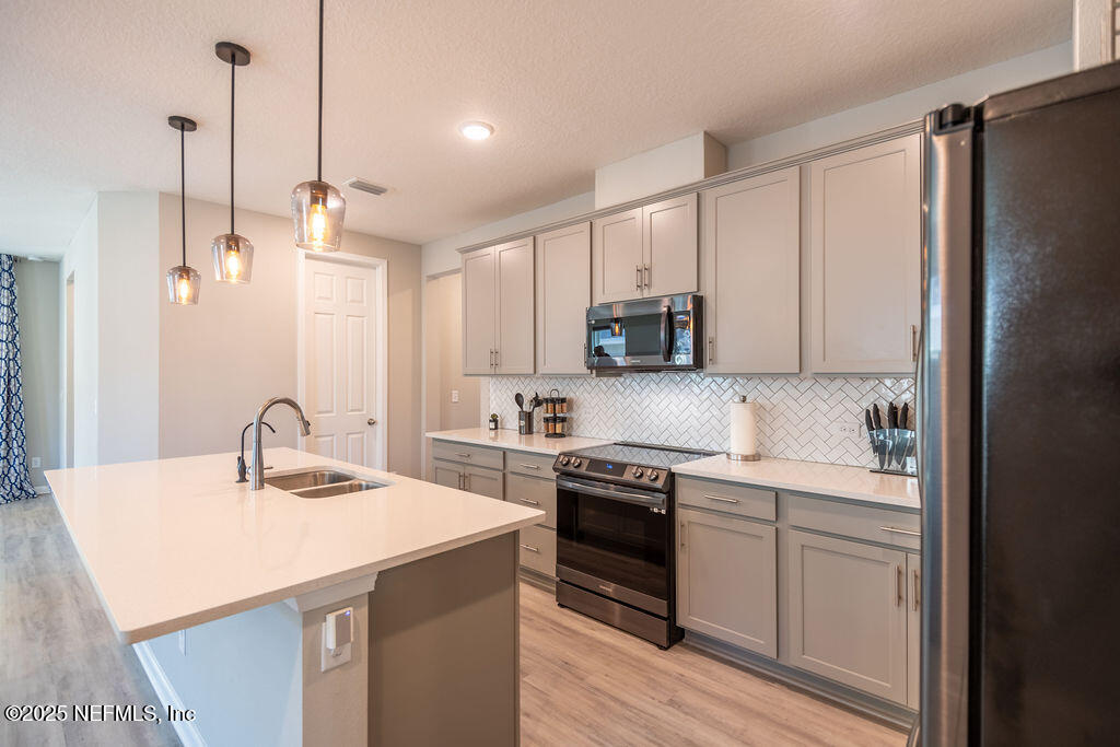 11463 EAGLE VAIL Court