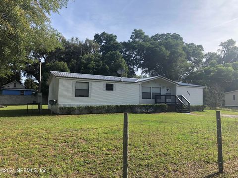 A home in Pomona Park