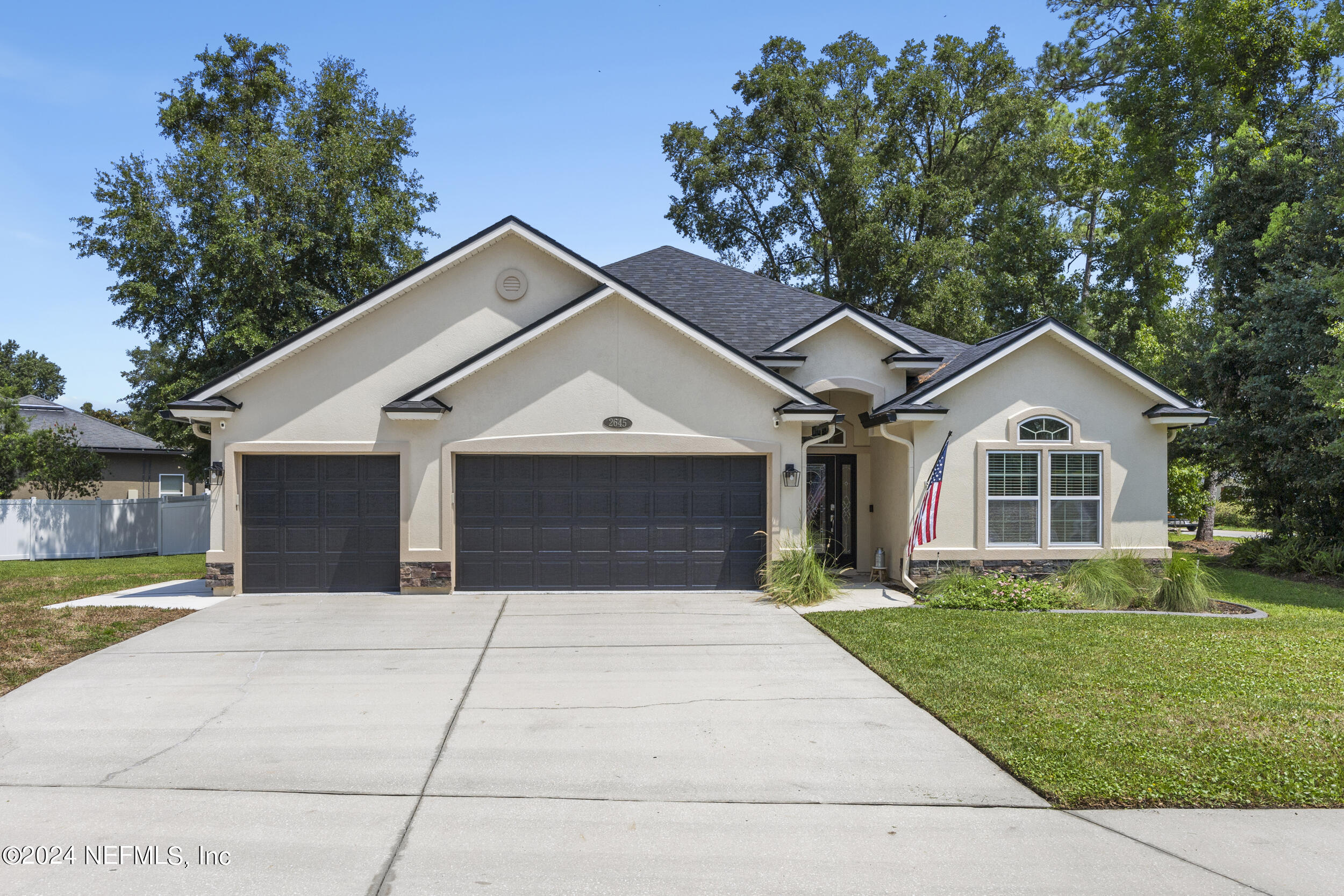 View Jacksonville, FL 32223 house