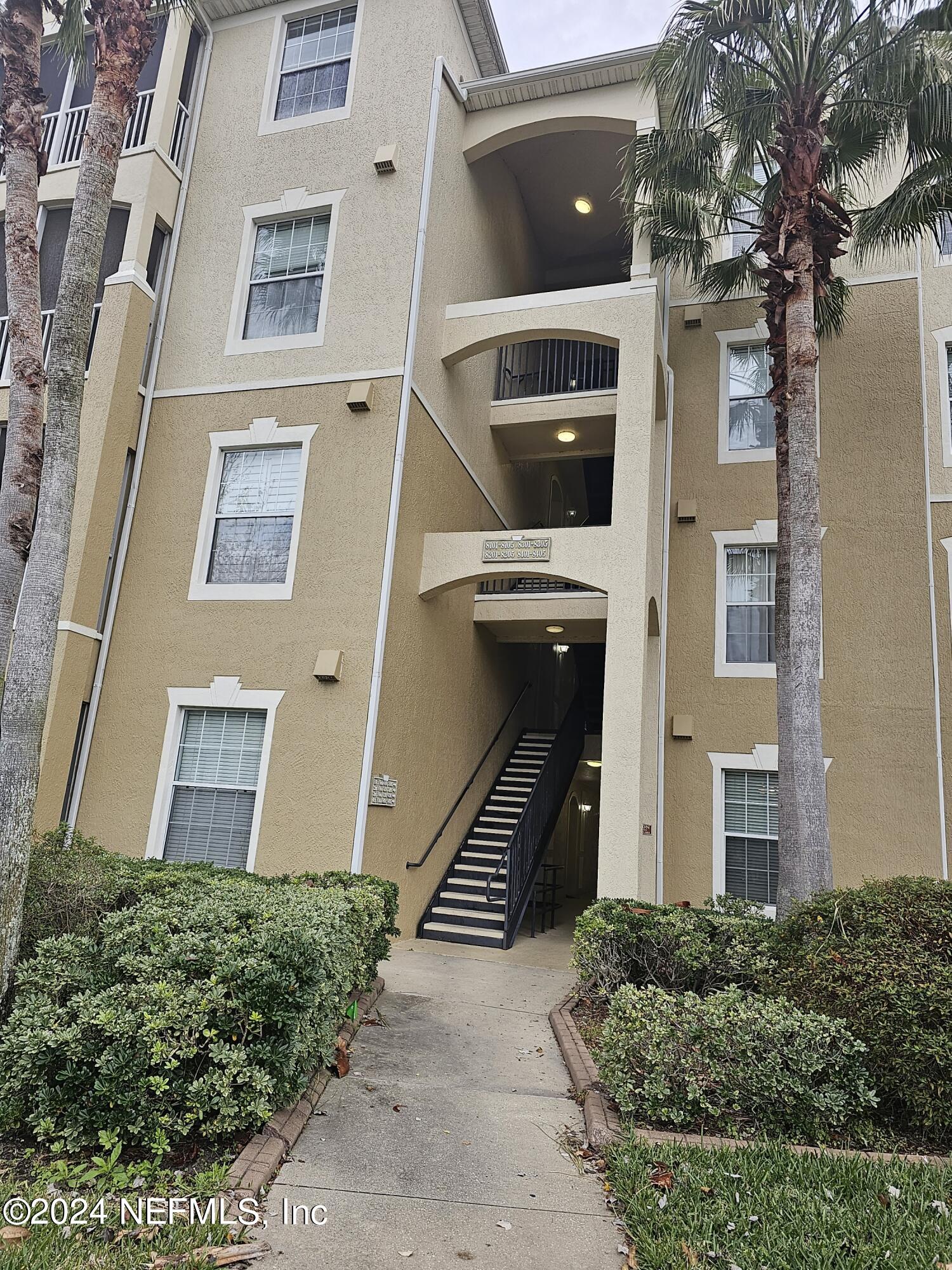 Jacksonville, FL home for sale located at 7801 Point Meadows Drive Unit 8305, Jacksonville, FL 32256