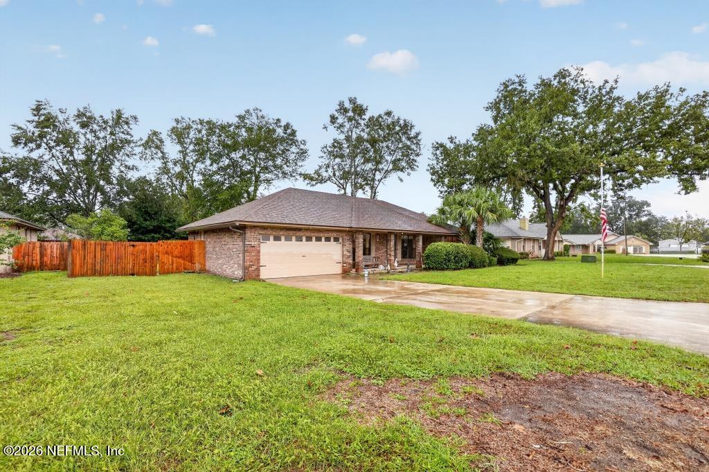 516 ROCKWOOD Court