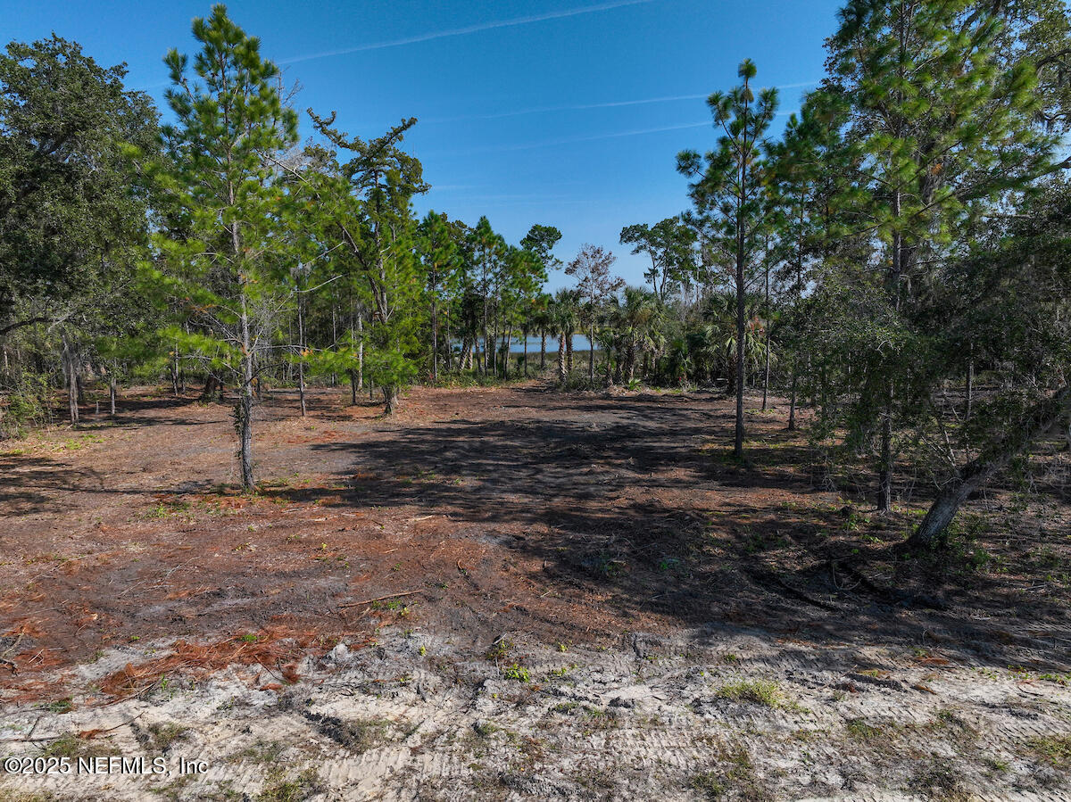 814 S HARBOR LIGHTS Drive