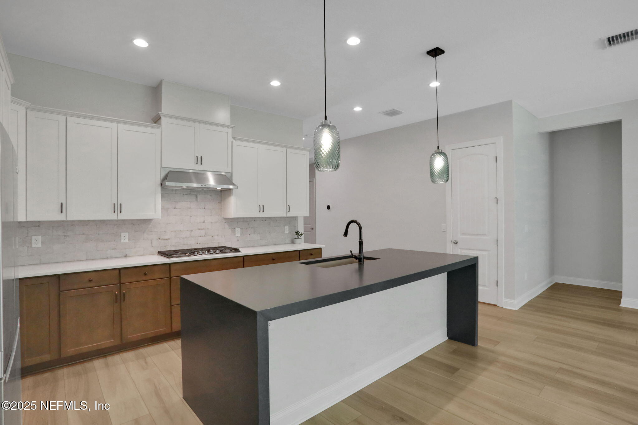10149 FILAMENT Boulevard