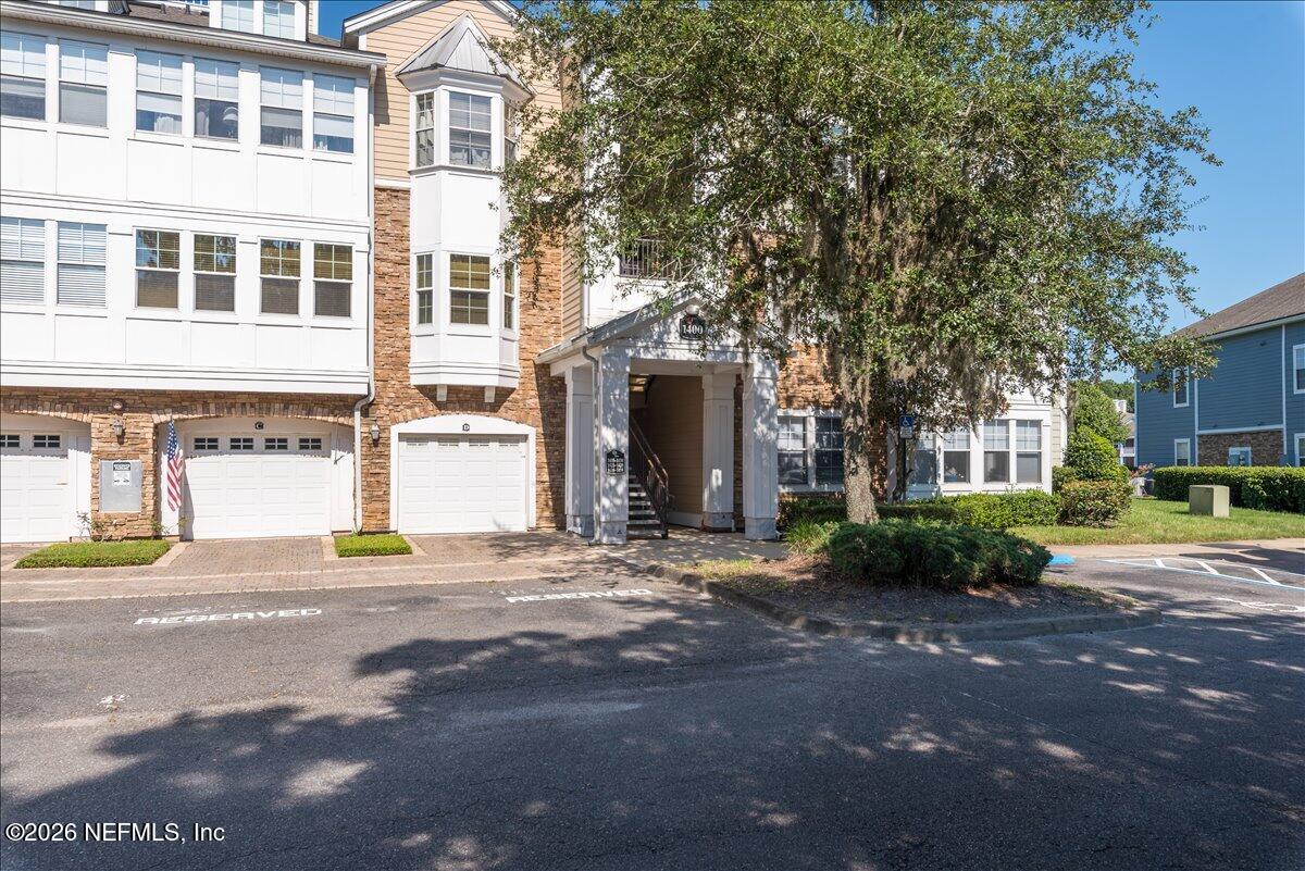 8550 TOUCHTON Road 1437