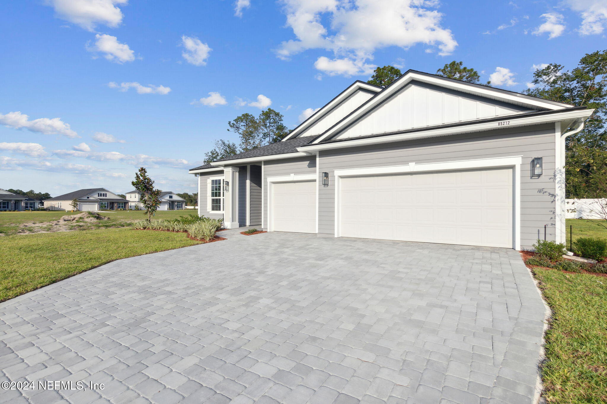 85212 SANDY RIDGE Loop 0023