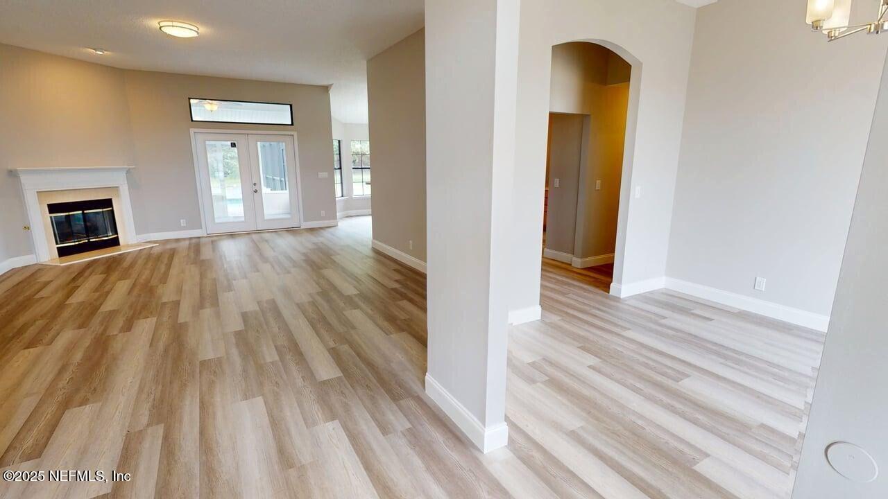 2135 WALNUT CREEK Court N