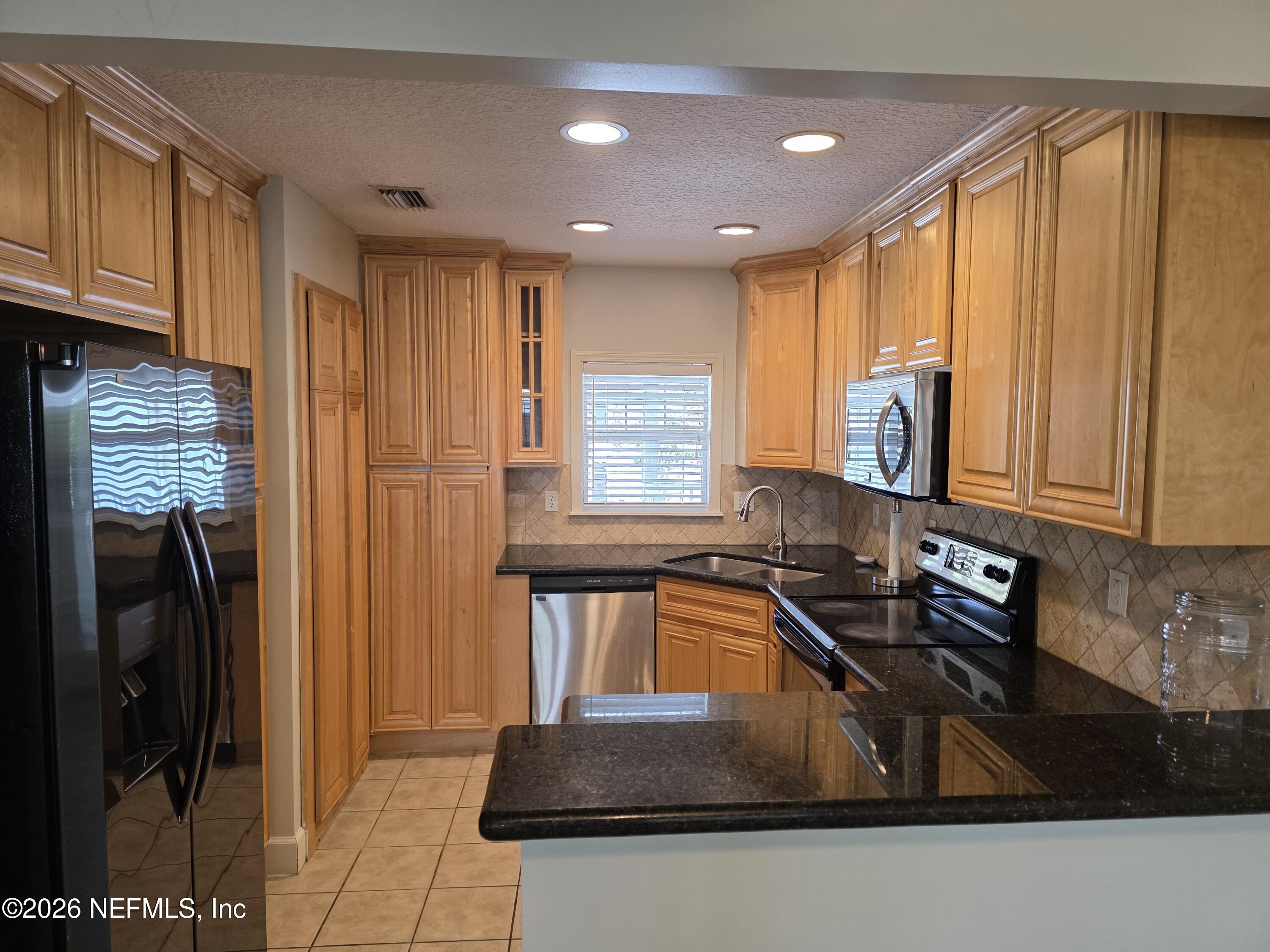 3434 BLANDING Boulevard 212