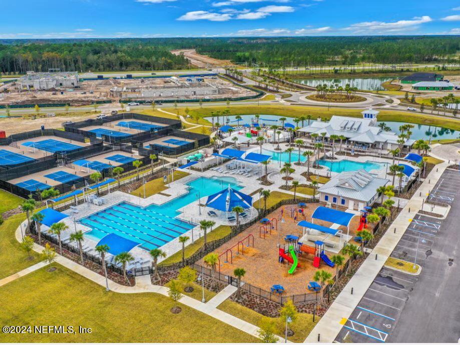 347 SILVER LILY Way