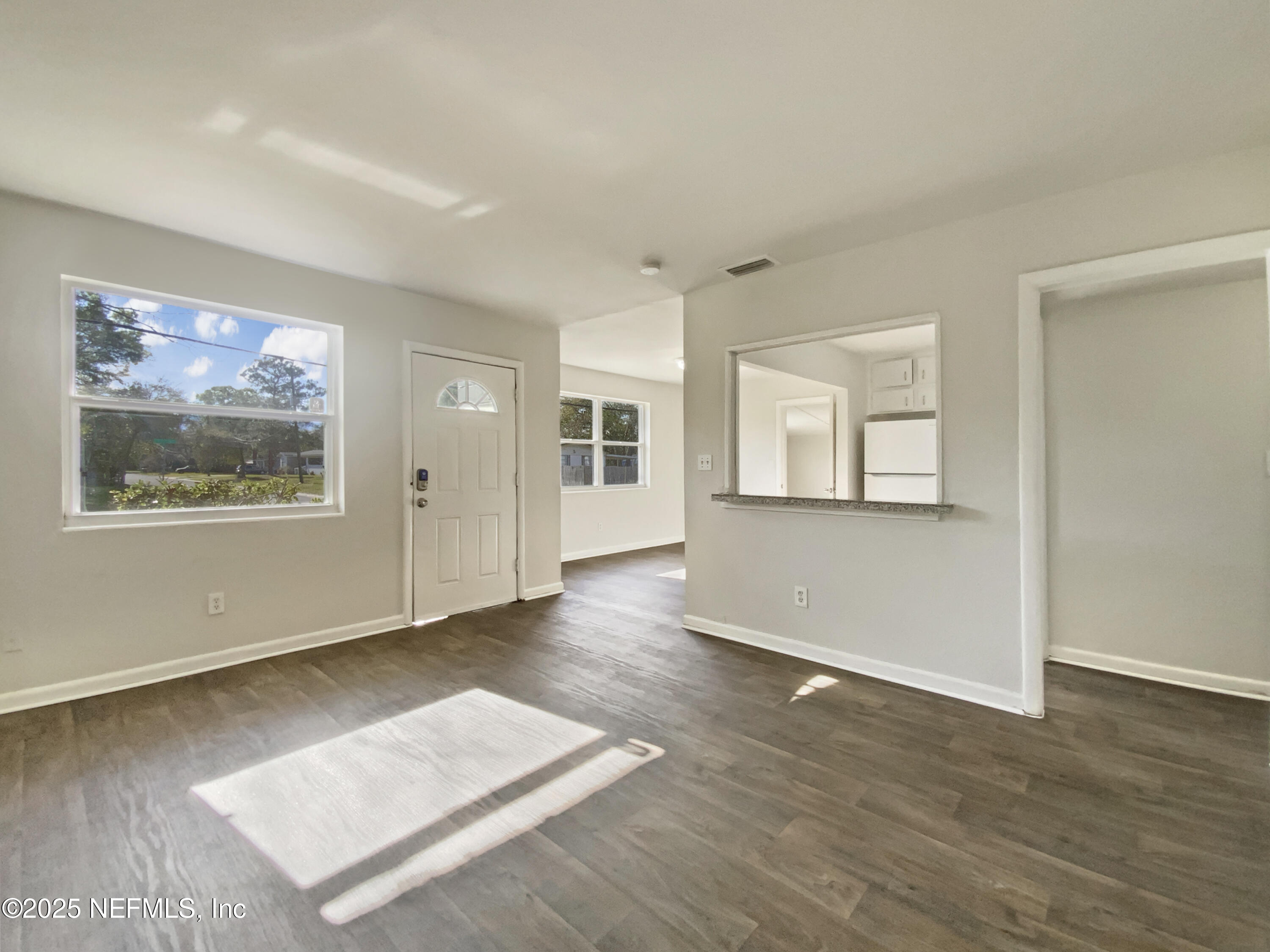 3445 TARPON Drive
