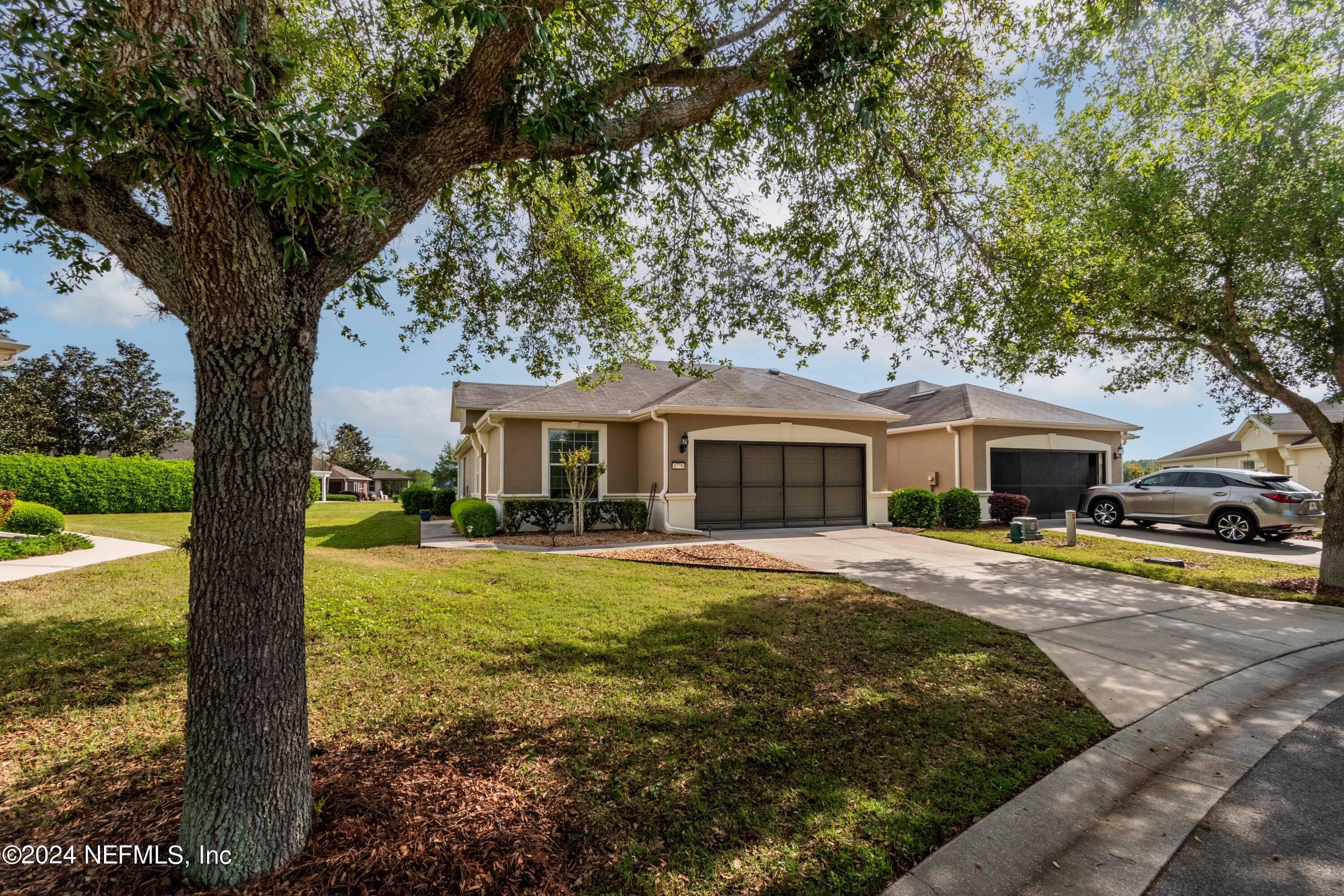 Ocala, FL home for sale located at 6776 SW 91st Circle, Ocala, FL 34481