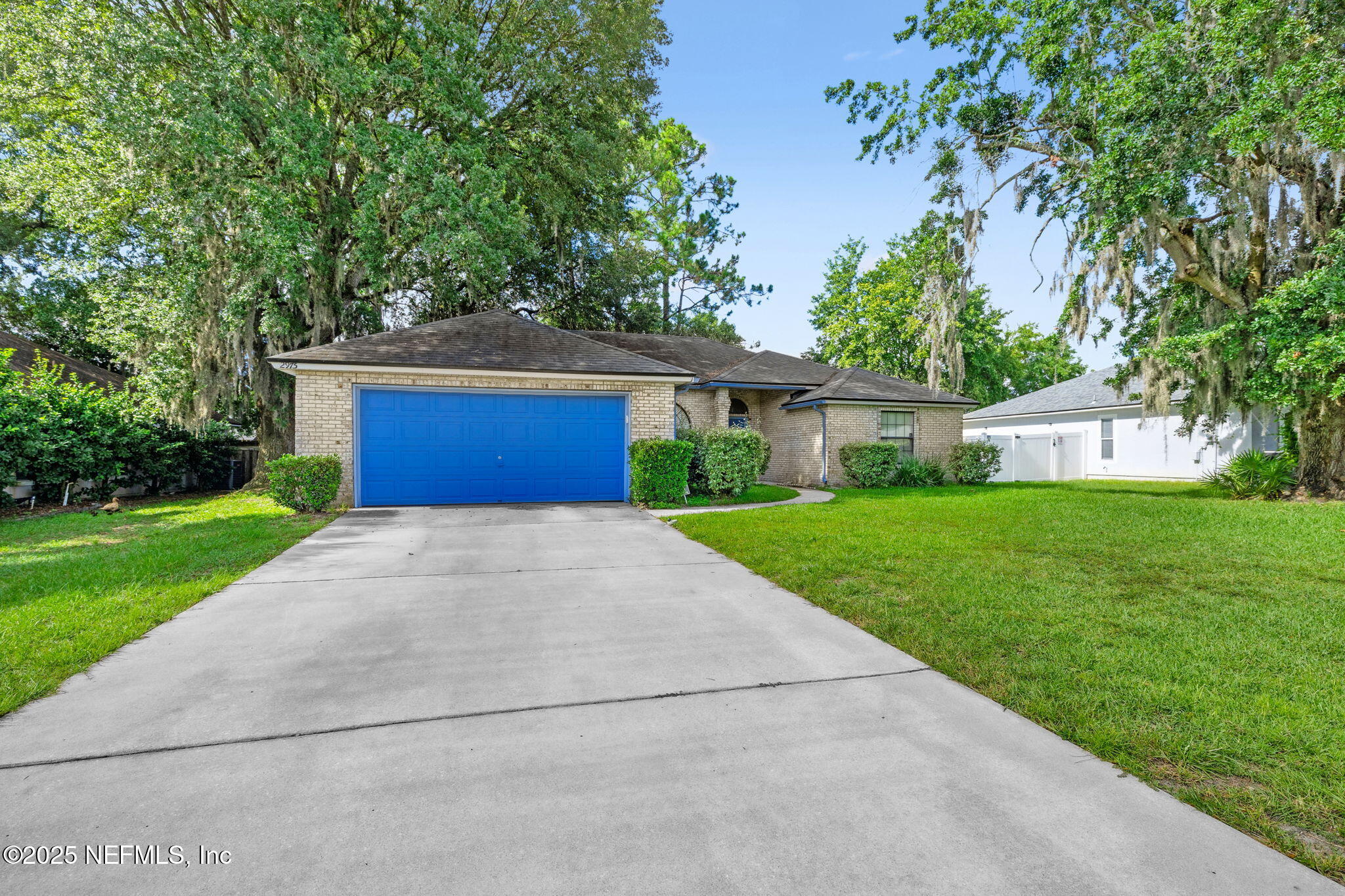 2975 GOLDEN POND Boulevard