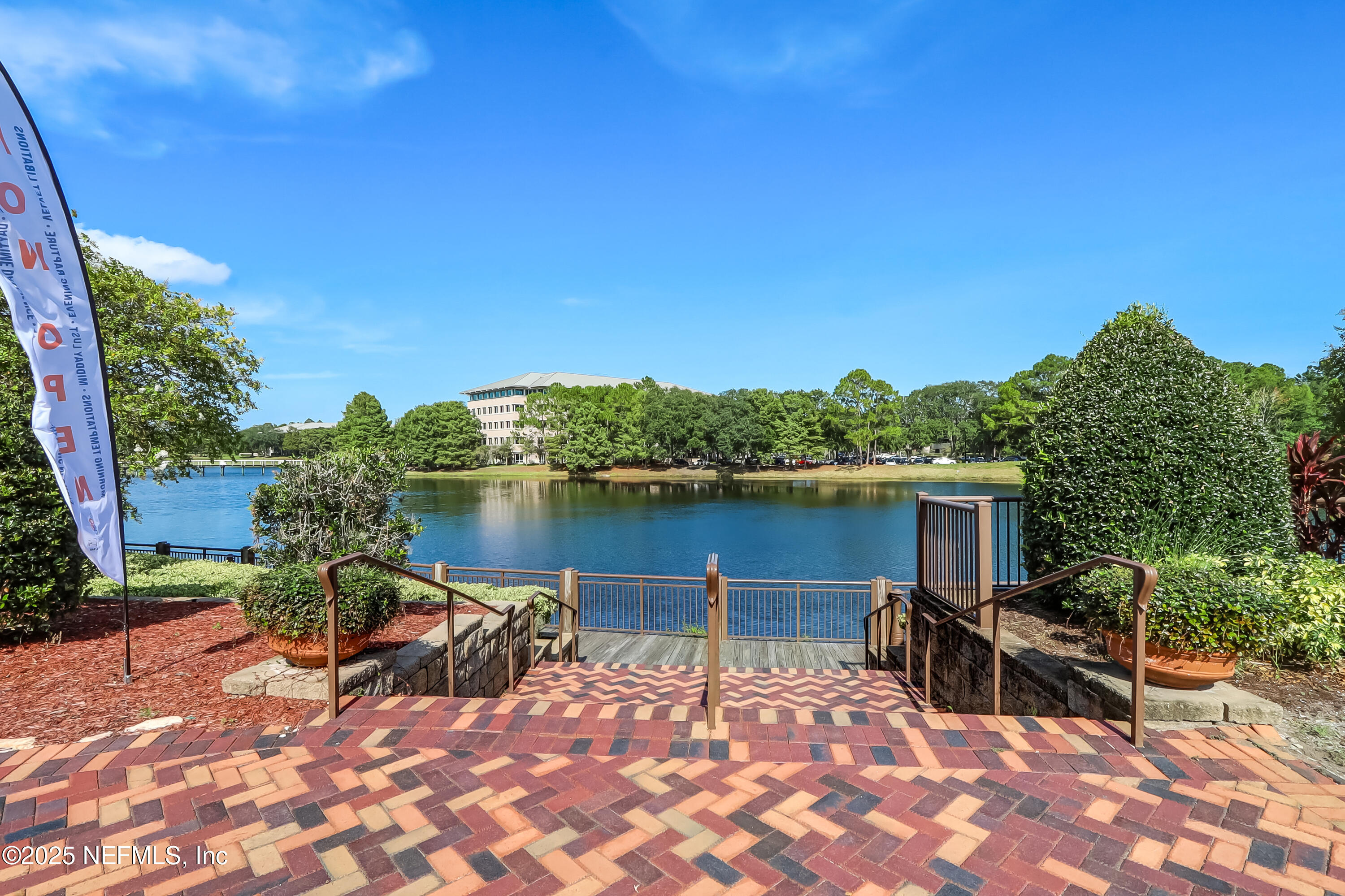 9823 TAPESTRY PARK Circle 302