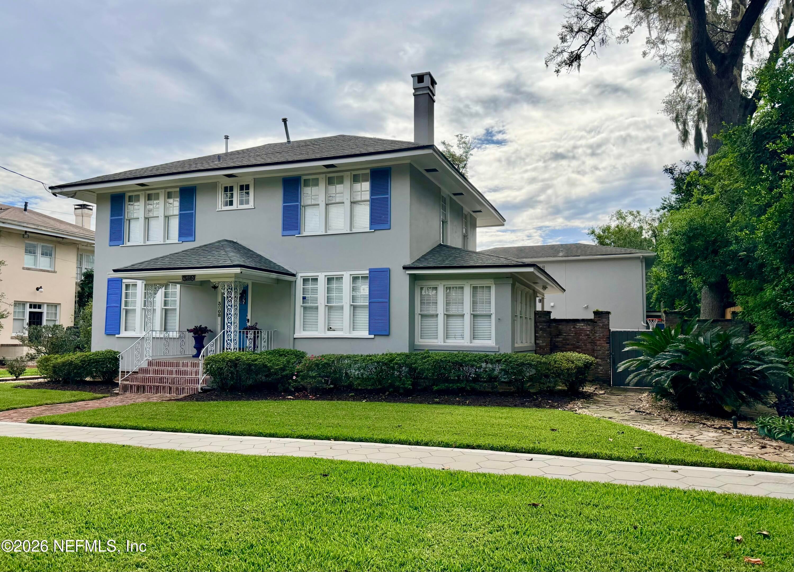3008 HERSCHEL Street