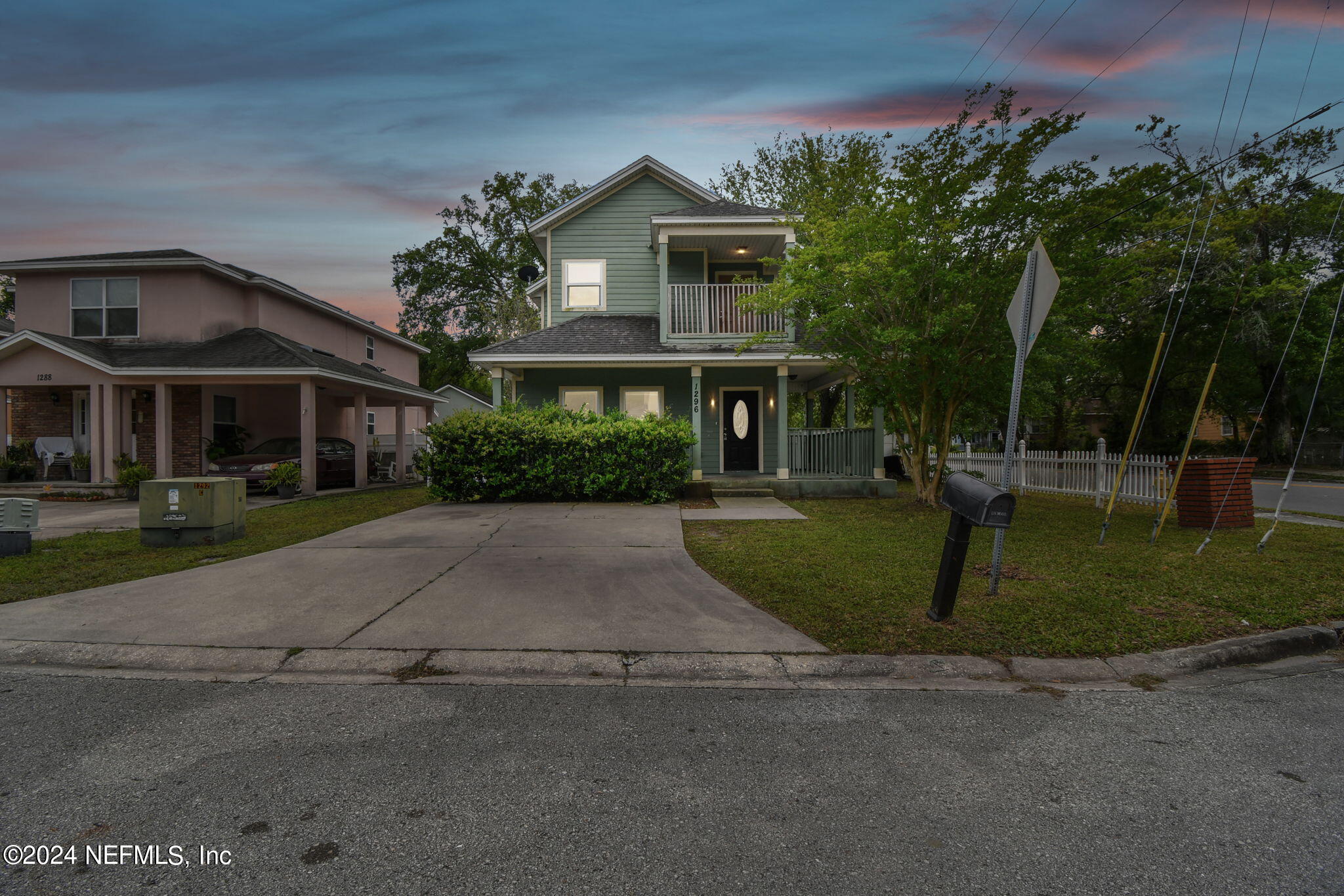 Jacksonville, FL home for sale located at 1296 W 33rd Street, Jacksonville, FL 32209