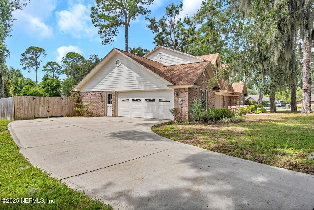 4448 CHARTER POINT Boulevard