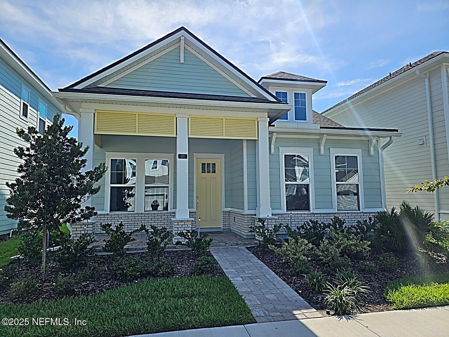 319 SIENNA PALM Drive