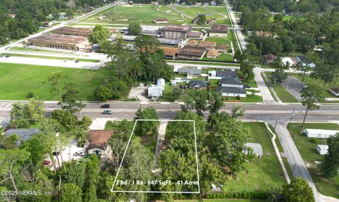 1213 IDLEWILD Avenue Green Cove Springs FL 32043