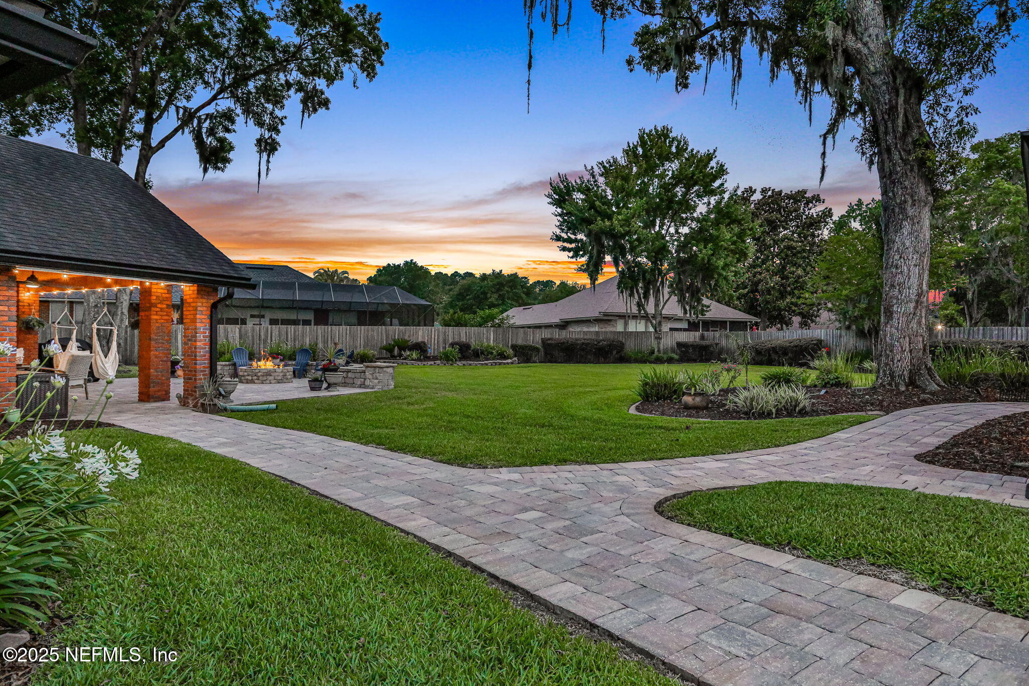 1418 FALKIRK Court