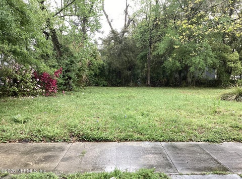 Photo of 1856 W 30TH Street, Jacksonville, FL 32209 (MLS # 2164109)