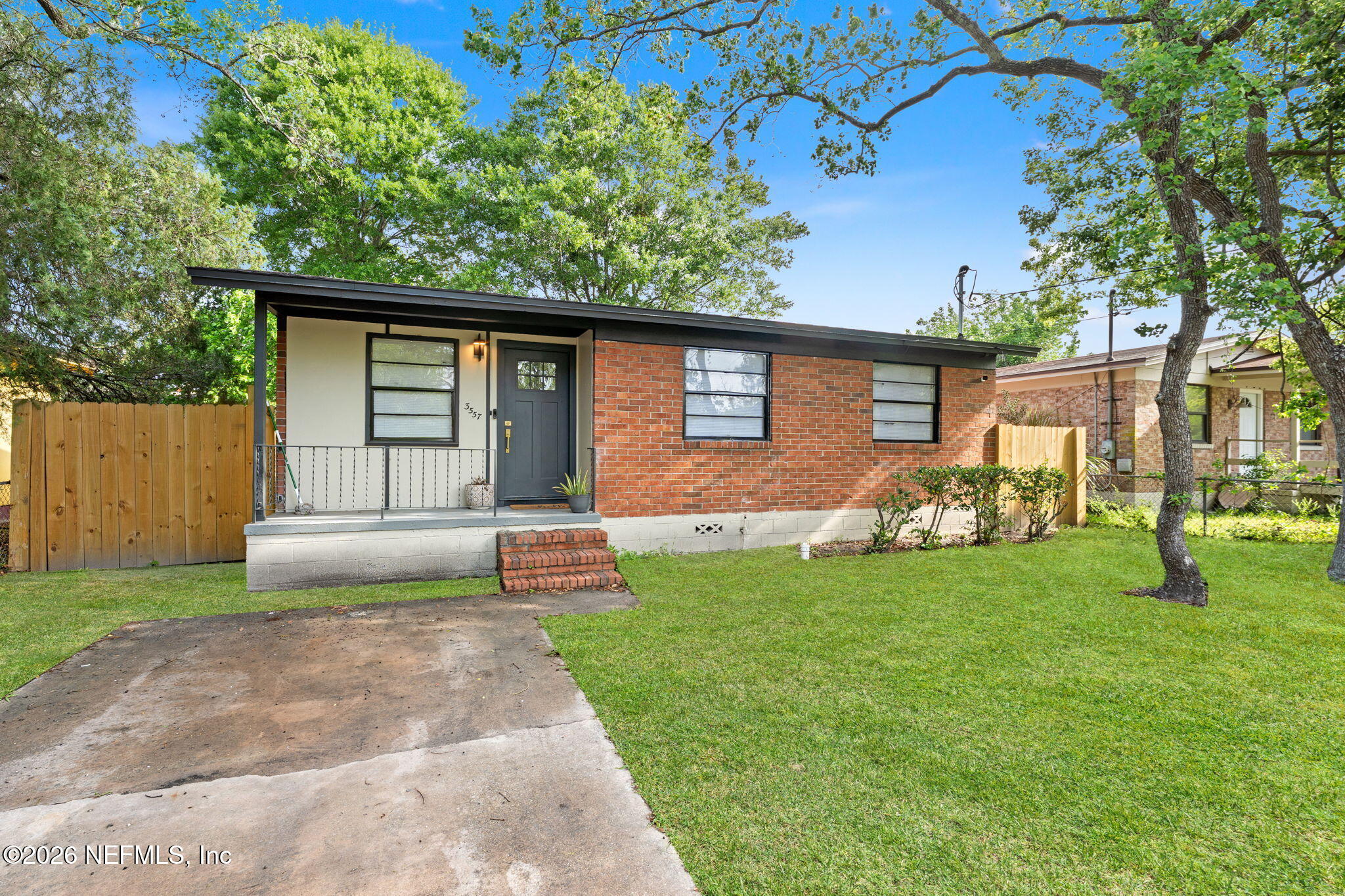 3557 DILLON Street