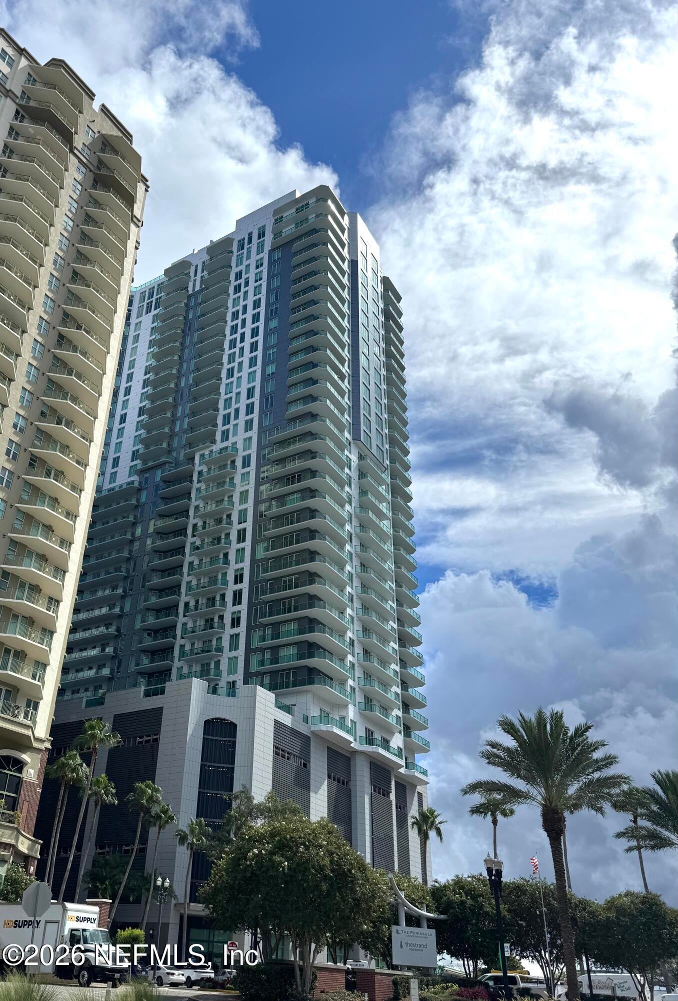 1431 RIVERPLACE Boulevard 1806
