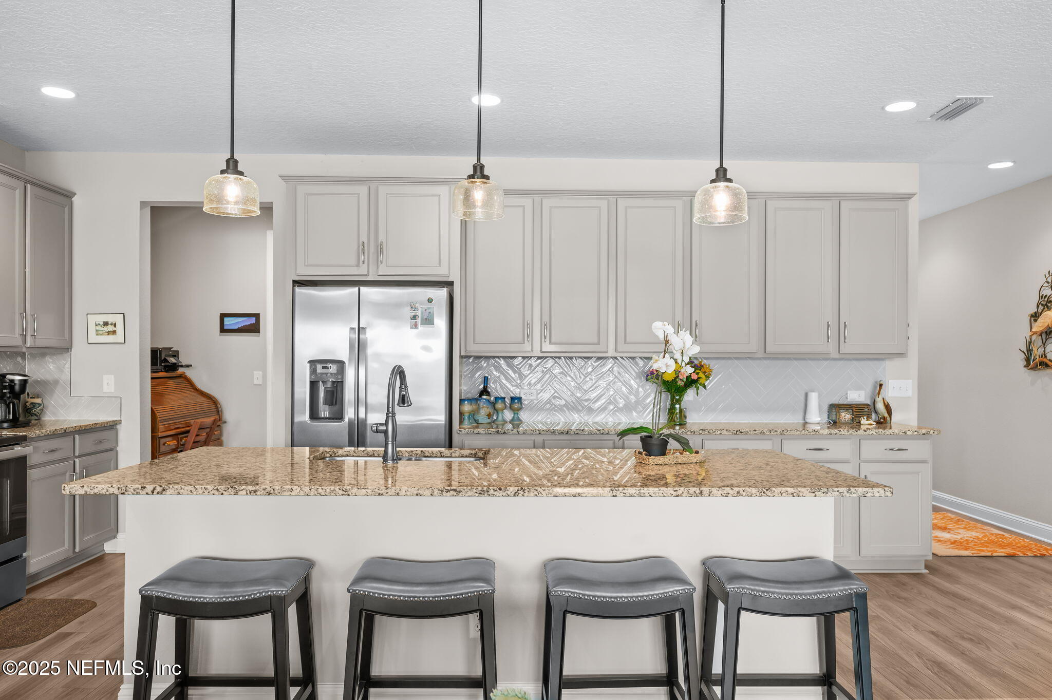 195 MEADOW CROSSING Drive