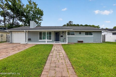 Photo of 5549 HICKSON Road, Jacksonville, FL 32207 (MLS # 2151227)
