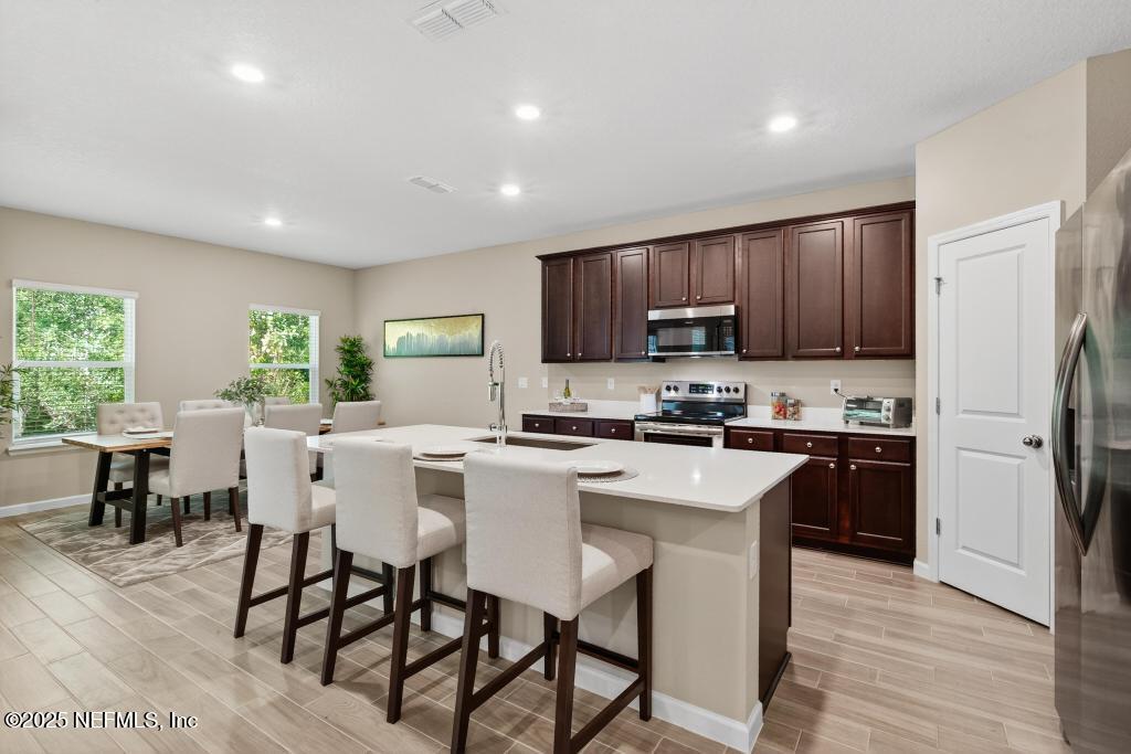 12156 BLOCKHOUSE CREEK Court