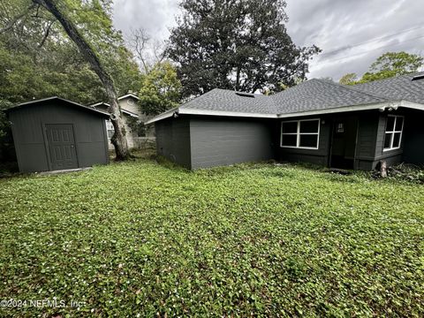 A home in Jacksonville