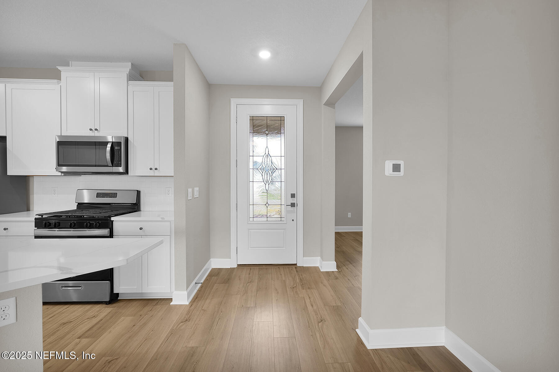 2086 FEATHEREDGE Way