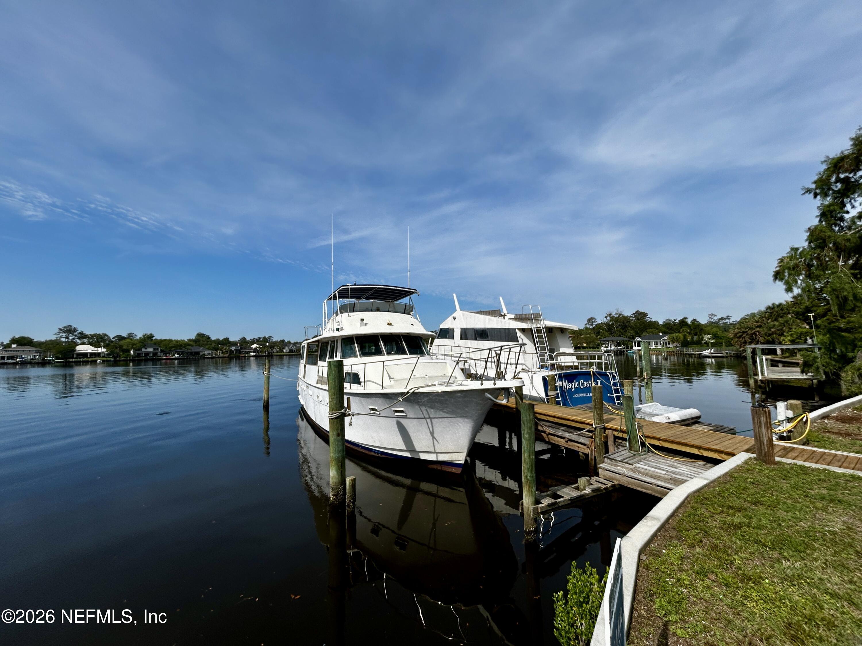 4240 YACHT CLUB Road
