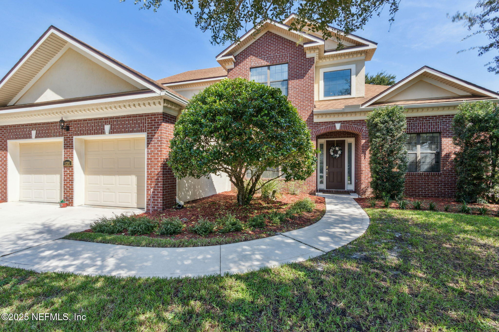 1207 HARBOUR TOWN Drive