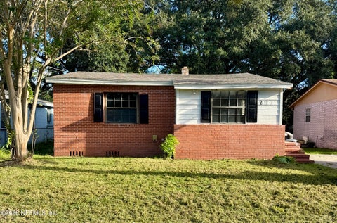 Photo of 2025 W 15TH Street, Jacksonville, FL 32209 (MLS # 2166541)