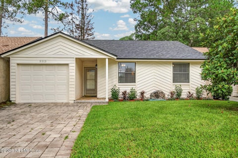 Photo of 3313 W DONZI Way, Jacksonville, FL 32223 (MLS # 2164757)
