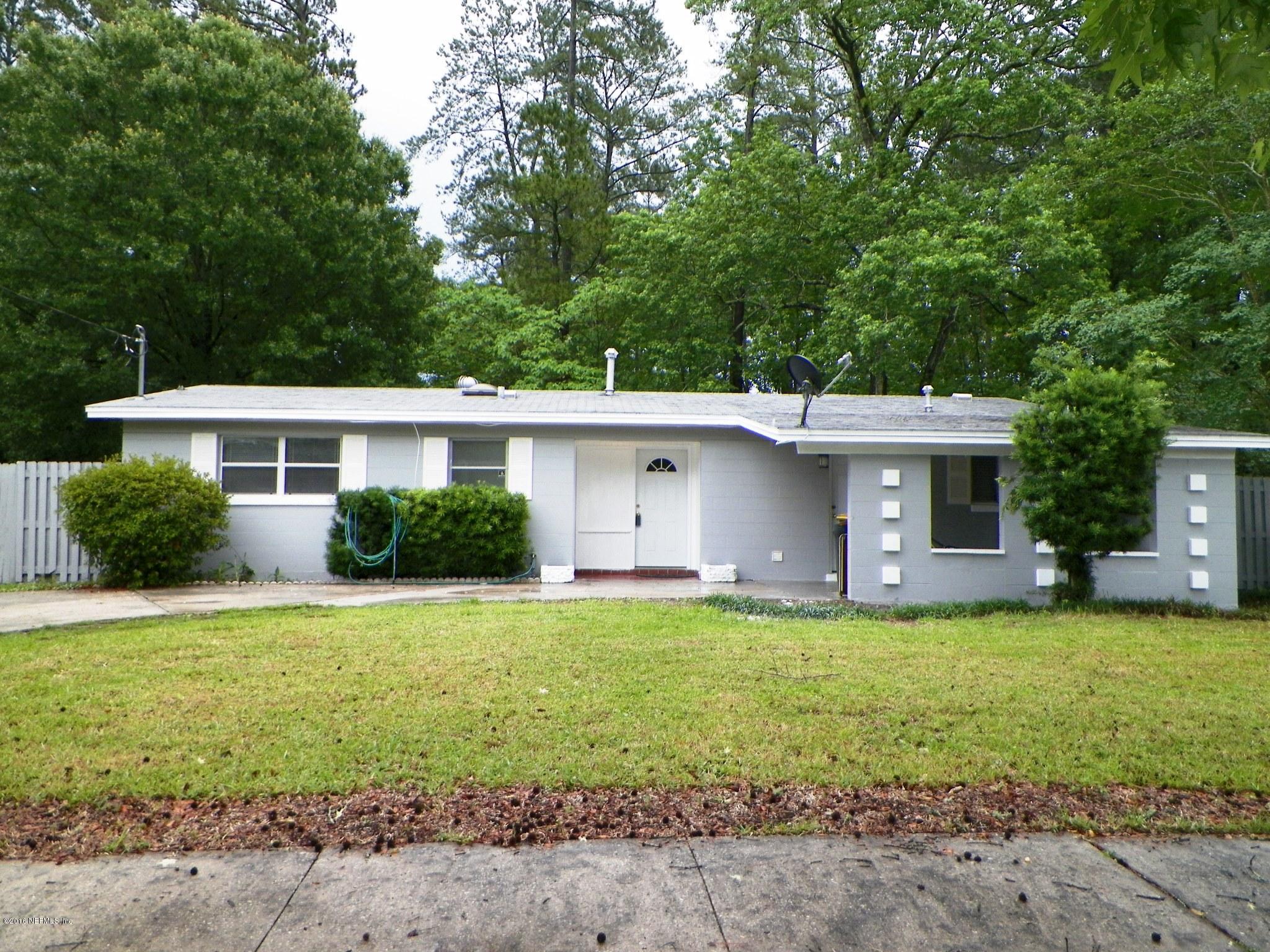 Photo 1 of 14 — 2367 BETSY Drive, Jacksonville, FL 32210
