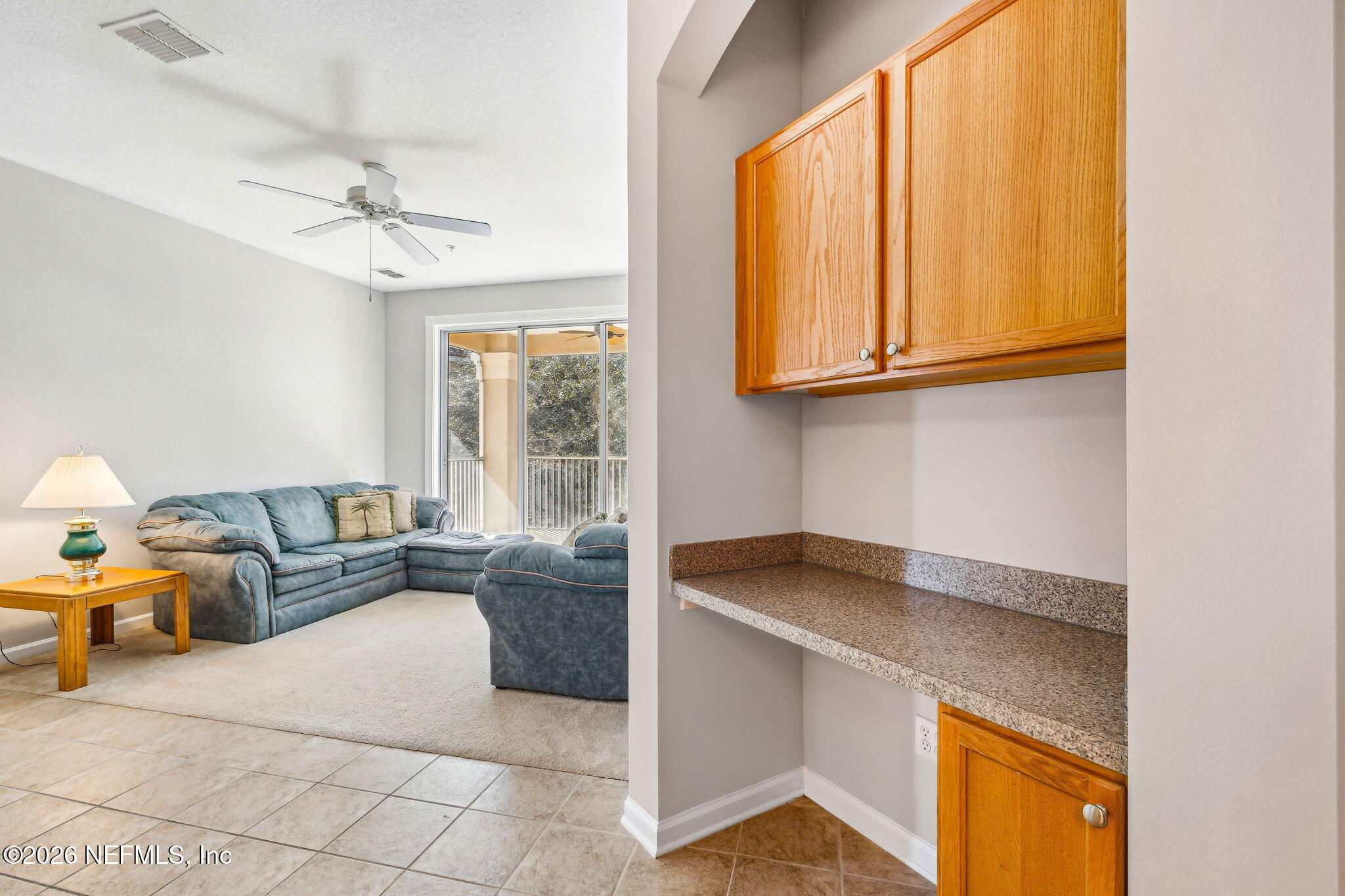 8601 BEACH Boulevard 811