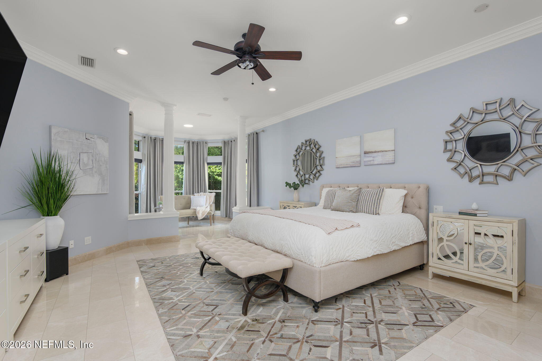 2553 SPREADING OAKS Lane