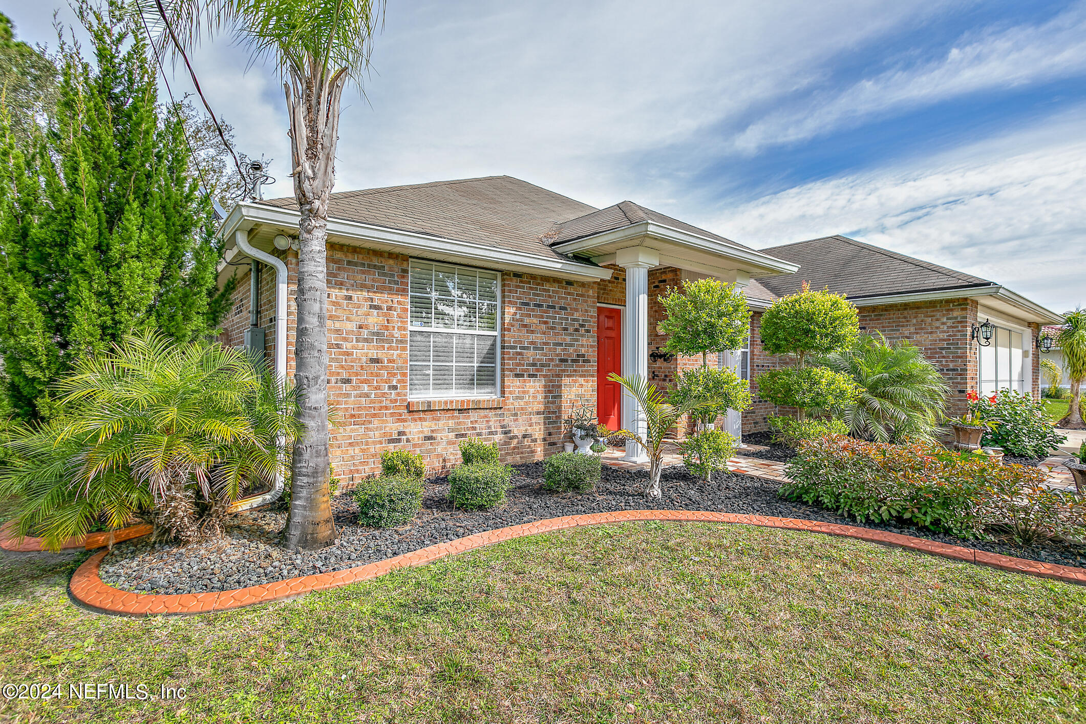 Palm Coast, FL home for sale located at 77 PINE CIRCLE Drive, Palm Coast, FL 32164
