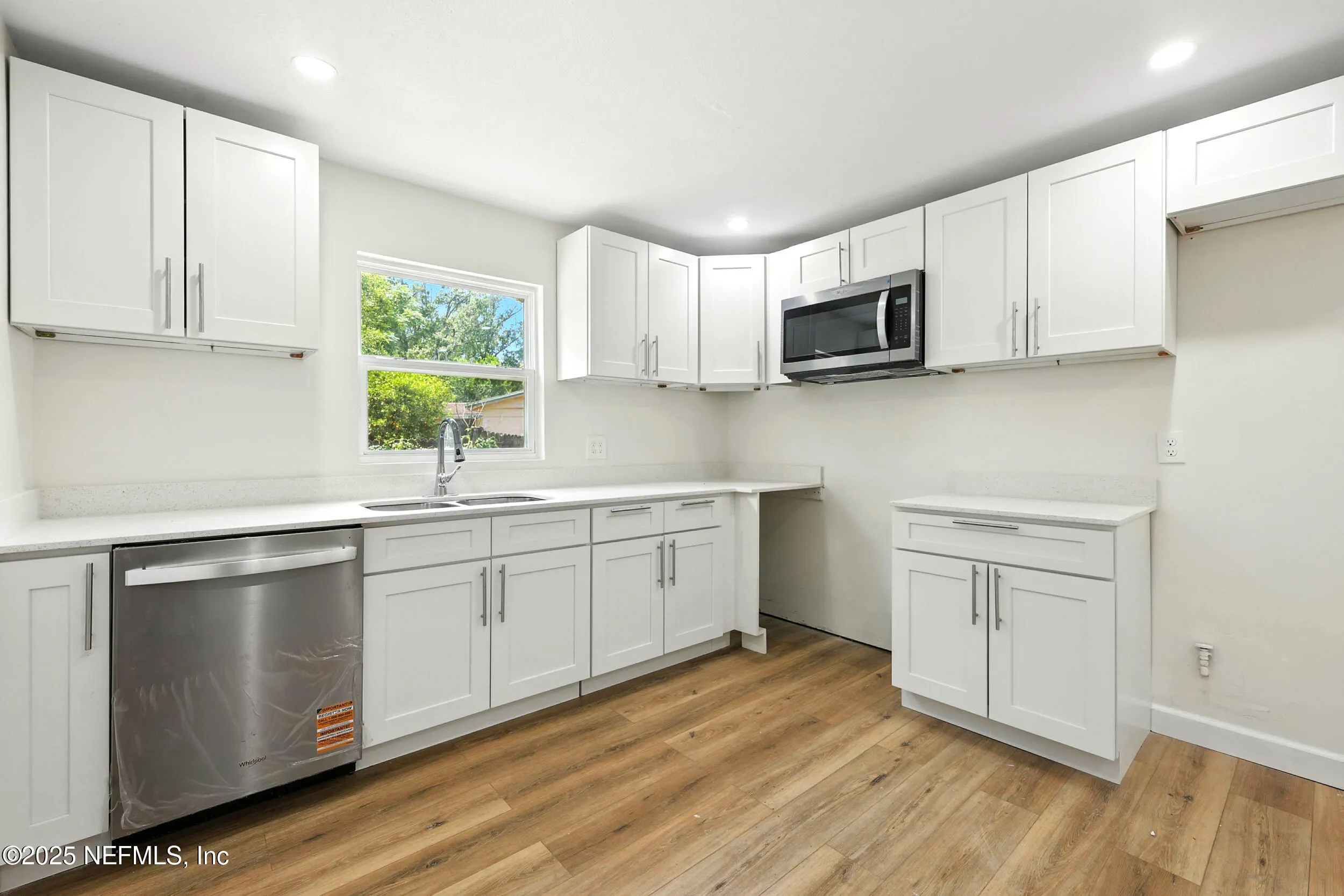 Jacksonville, Florida 32210, United States, 3 Bedrooms Bedrooms, ,2 BathroomsBathrooms,Residential,Active,188925