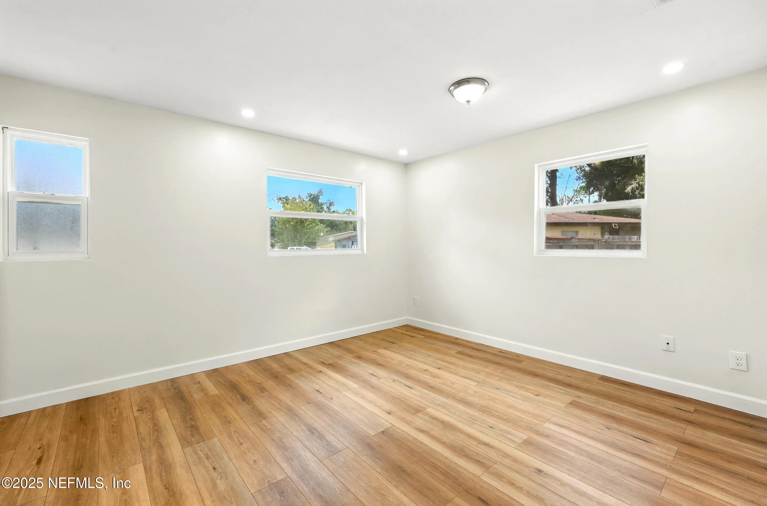 Jacksonville, Florida 32210, United States, 3 Bedrooms Bedrooms, ,2 BathroomsBathrooms,Residential,Active,188925