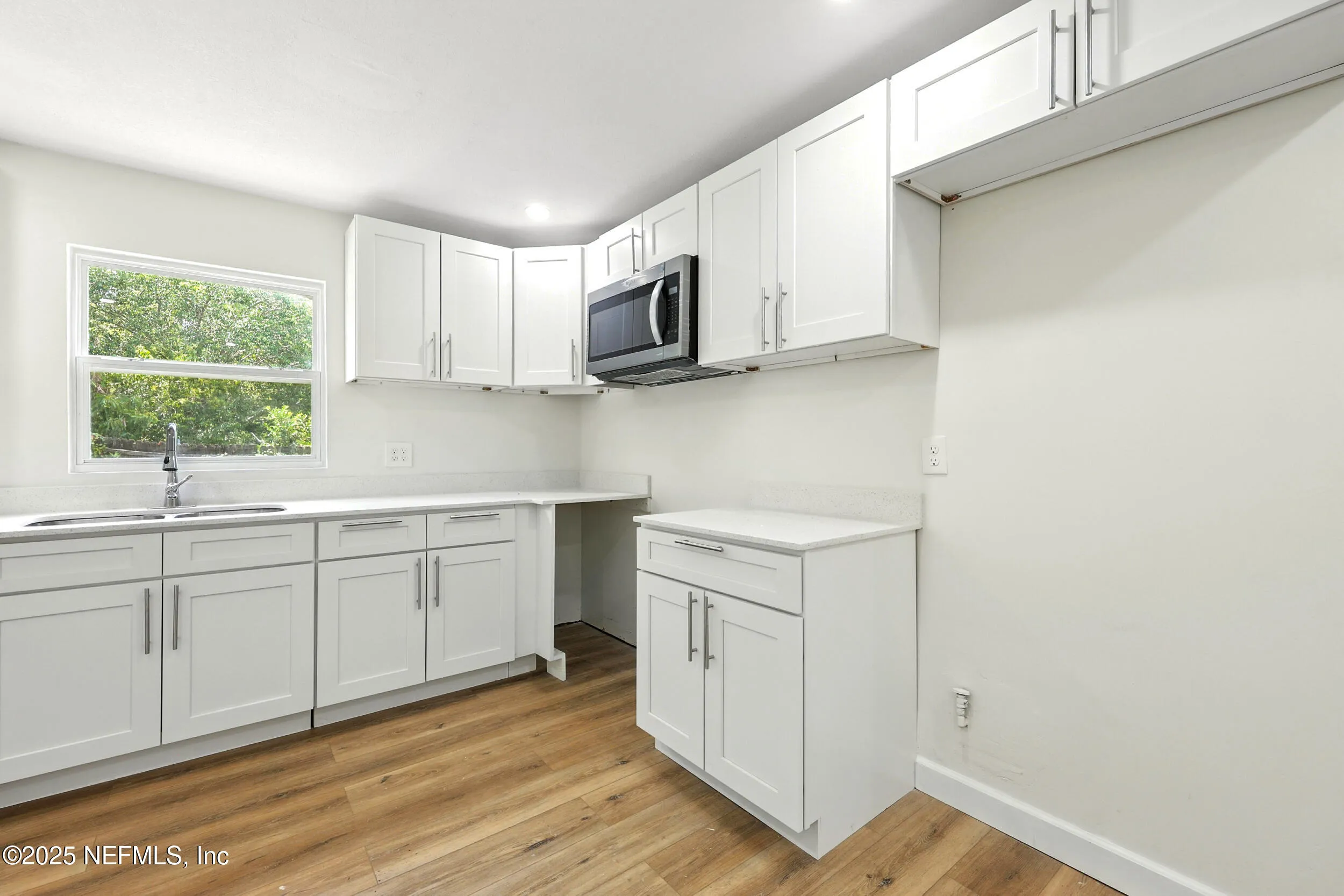 Jacksonville, Florida 32210, United States, 3 Bedrooms Bedrooms, ,2 BathroomsBathrooms,Residential,Active,188925