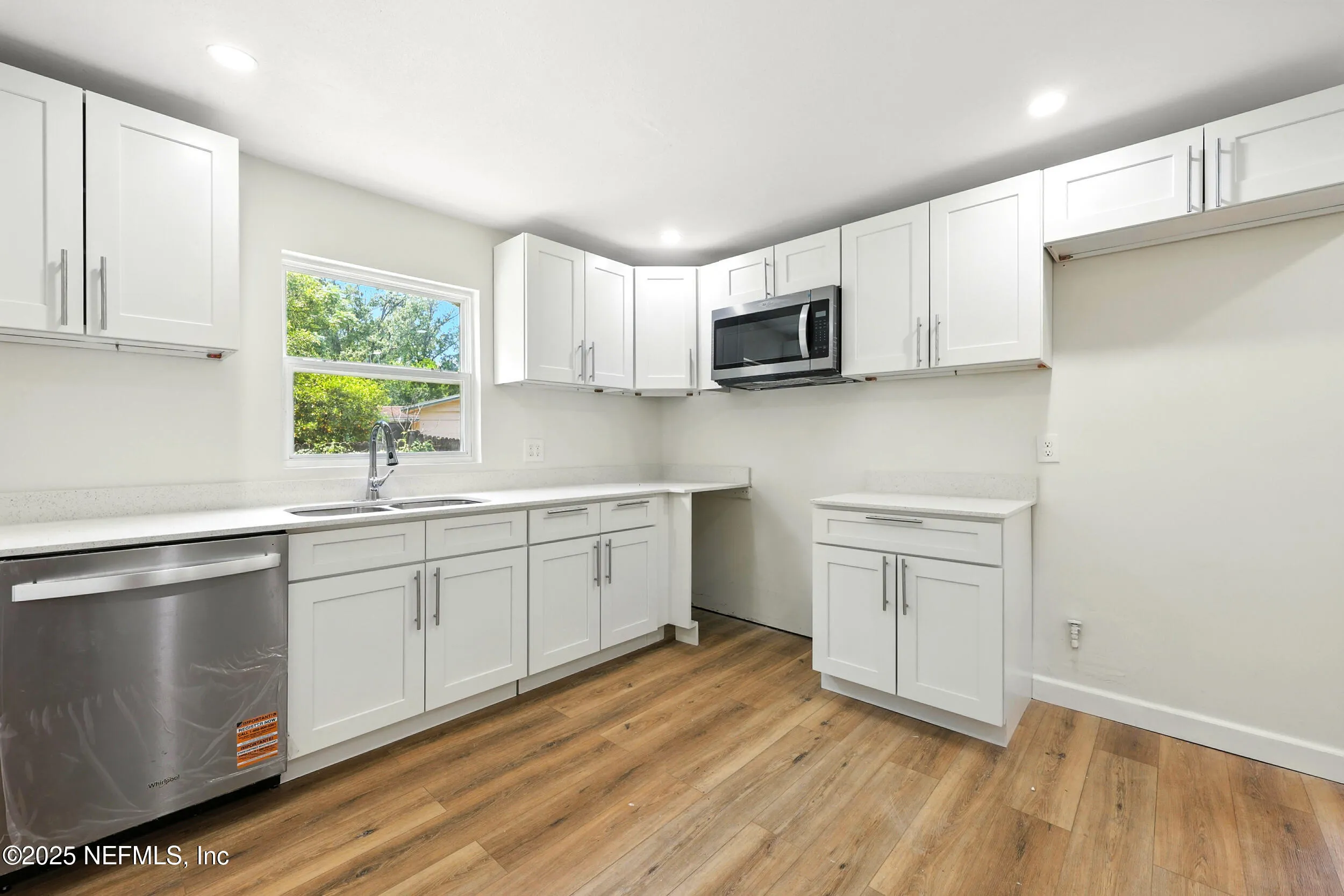 Jacksonville, Florida 32210, United States, 3 Bedrooms Bedrooms, ,2 BathroomsBathrooms,Residential,Active,188925