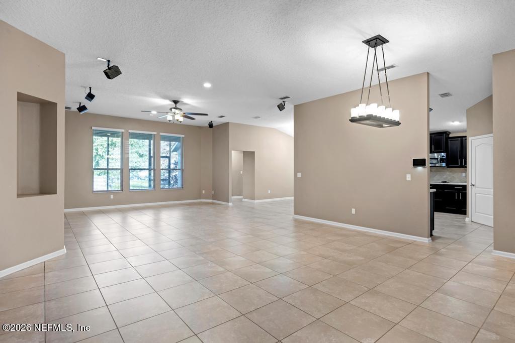 2827 WOODBRIDGE CROSSING Court