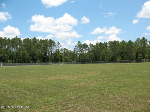 A home in Middleburg